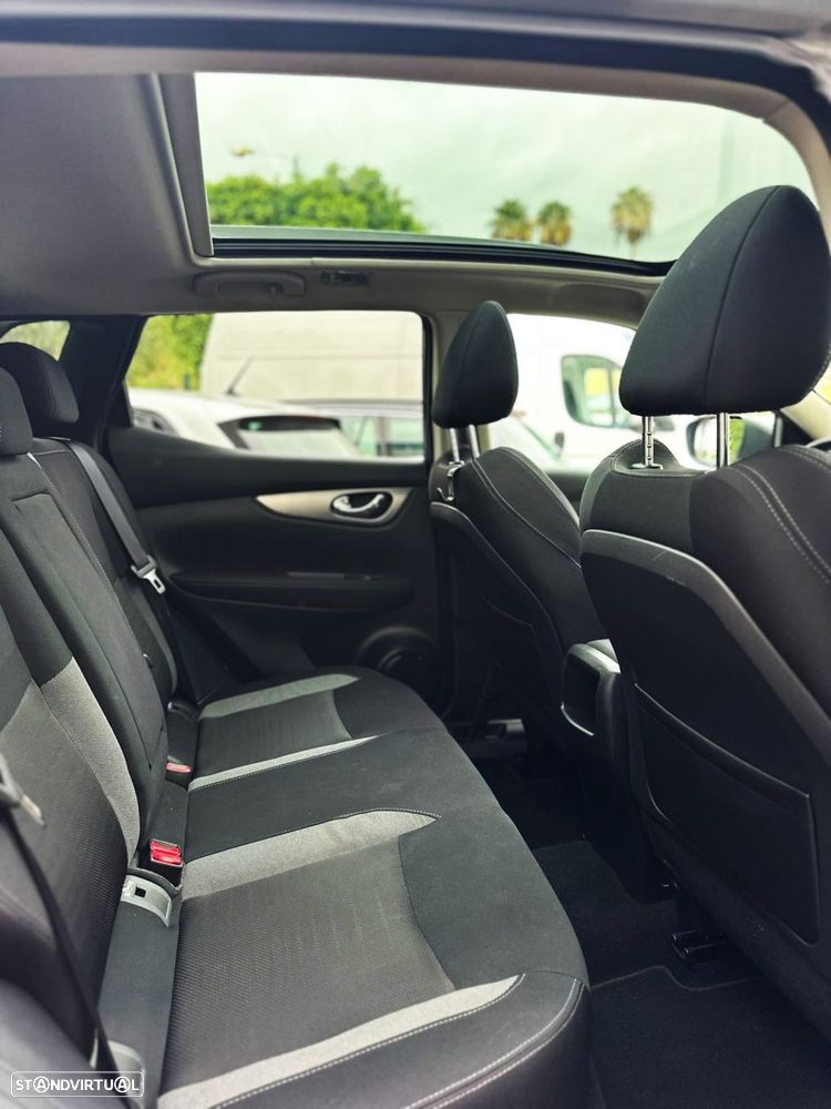 Nissan Qashqai 1.2 DIG-T N-Connecta RS+PS 18 - 14