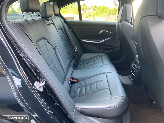 BMW M340 d xDrive Pack 50 anos M Auto - 49