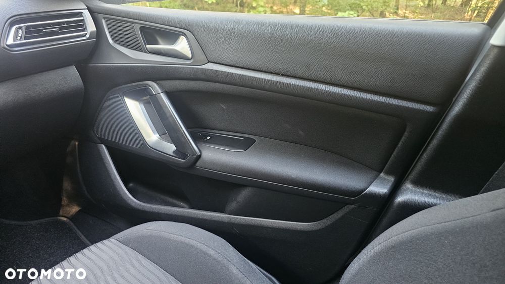 Peugeot 308 - 18