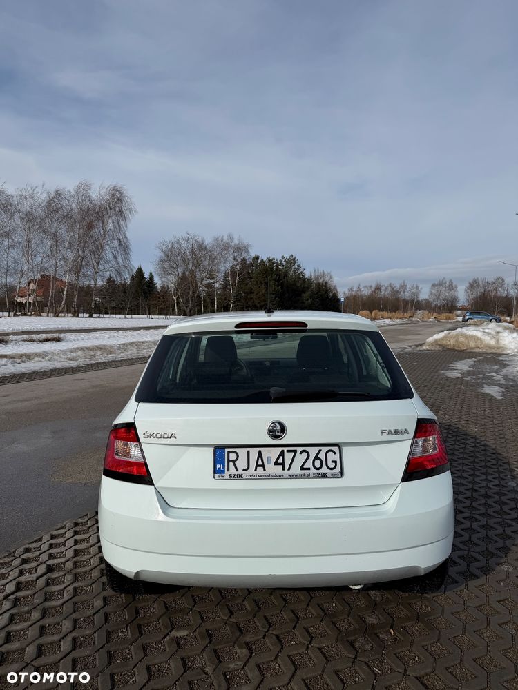 Skoda Fabia 1.0 MPI Ambition - 3