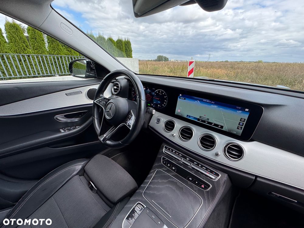 Mercedes-Benz Klasa E 300 de 9G-TRONIC AMG Line - 9