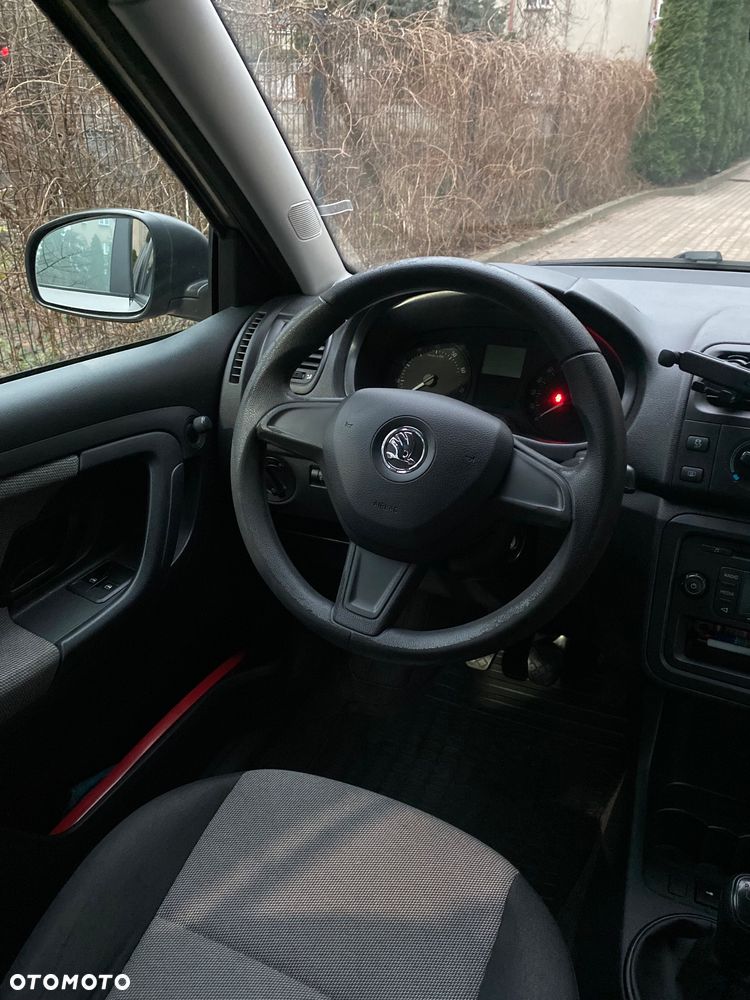 Skoda Fabia 1.4 16V Active Plus - 10