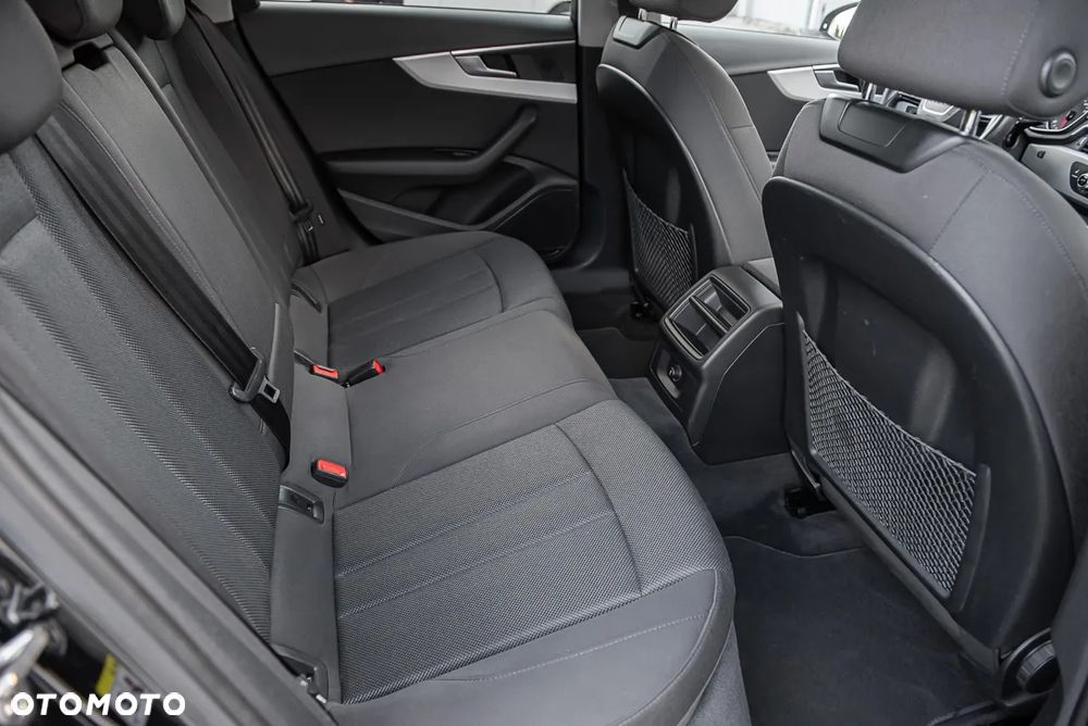 Audi A4 Avant 2.0 TDI S tronic design - 31