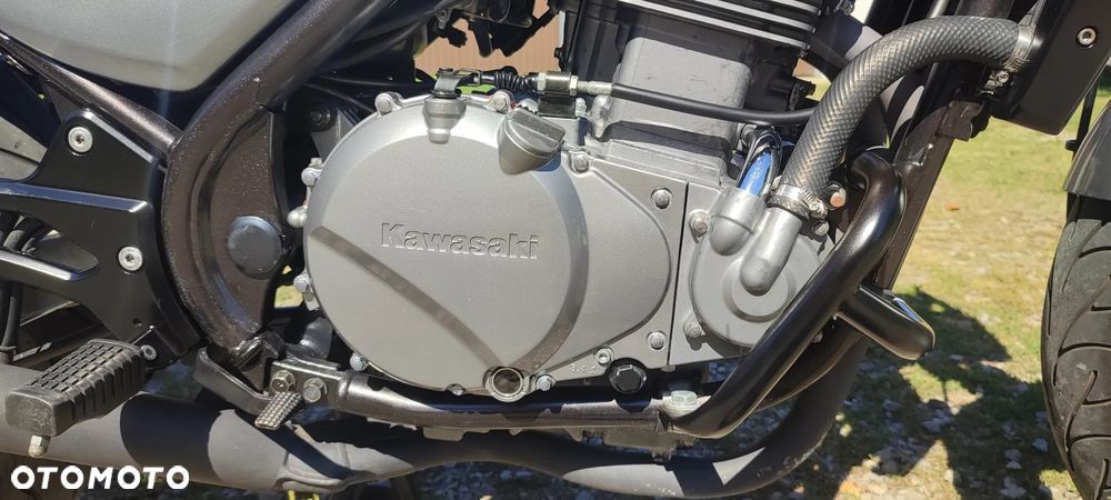 Kawasaki ER - 7