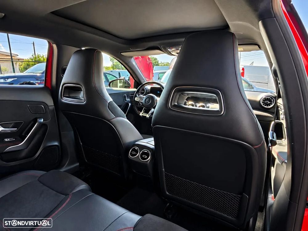 Mercedes-Benz A 180 d 7G-DCT AMG Line - 19