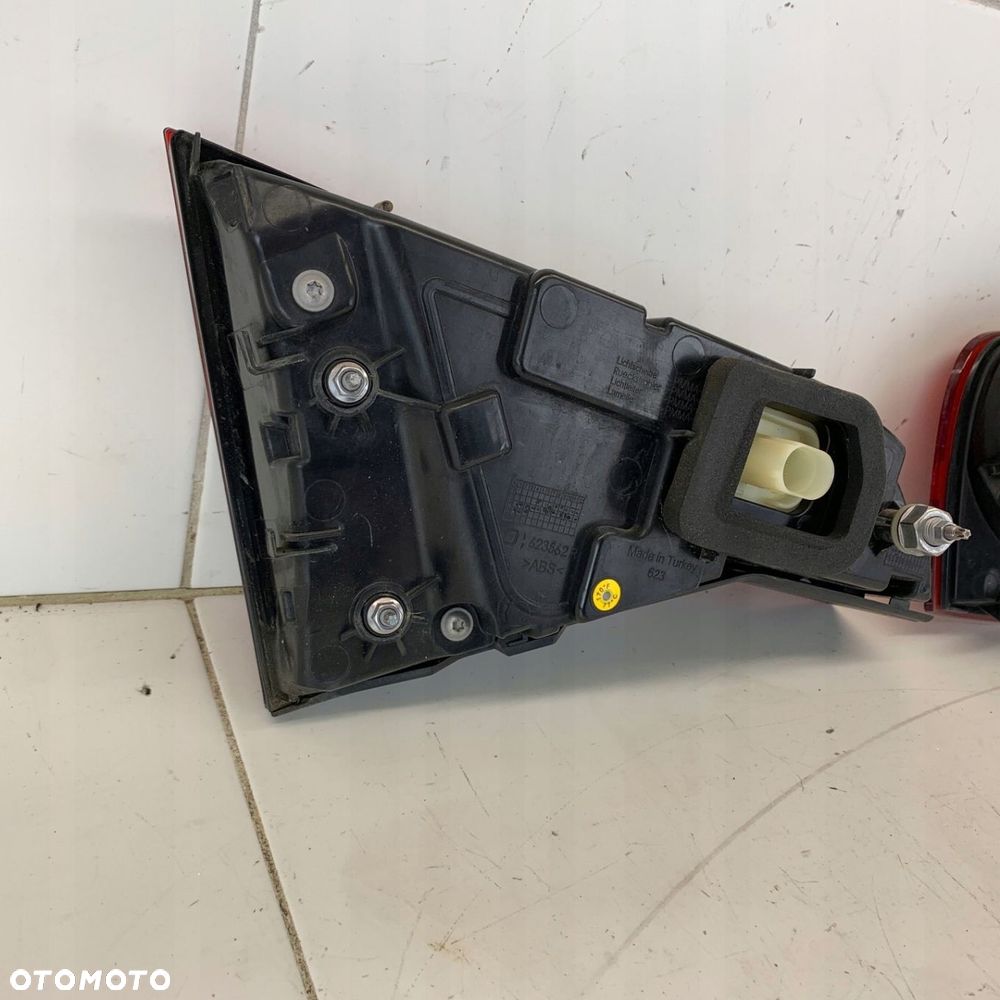 Lampa tył tylna prawa Matrix 2szt w klapę i w błotnik AUDI A8 D4 LIFT 16r - 11