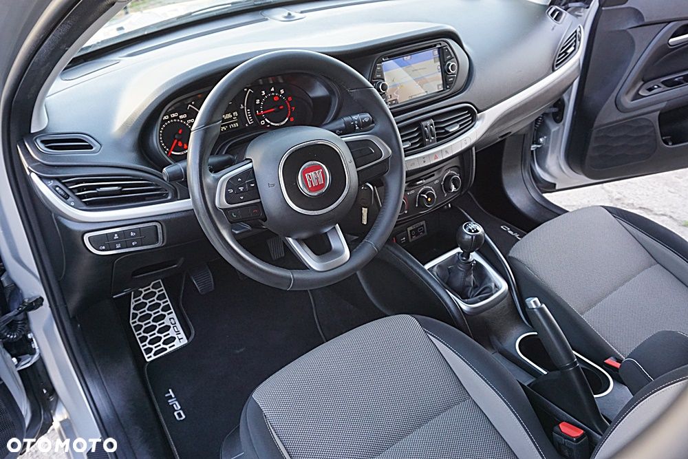 Fiat Tipo - 18