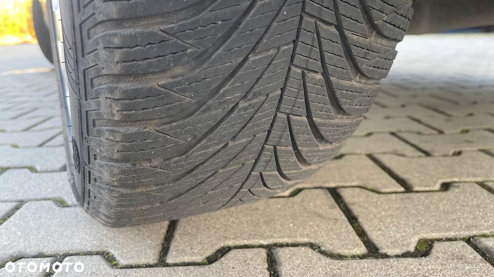 BMW X1 xDrive18d - 23