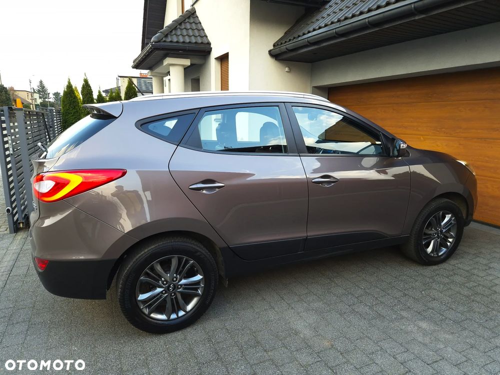 Hyundai ix35 2.0 2WD Trend - 14
