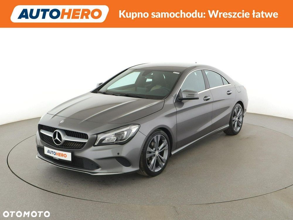 Mercedes-Benz CLA 180 7G-DCT - 2