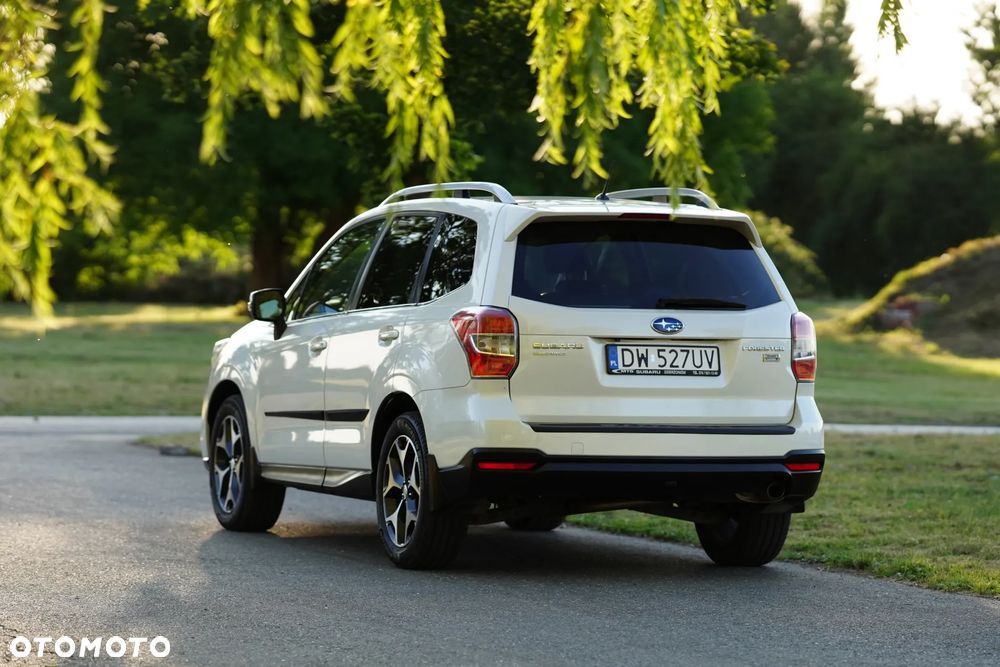 Subaru Forester 2.0D Sport - 8