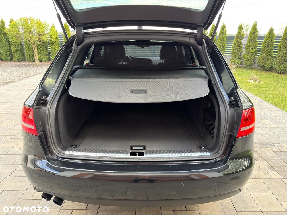 Audi A4 Avant 1.8 TFSI Ambiente - 40