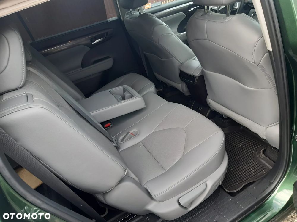 Toyota Highlander 2.5 Hybrid Prestige - 14