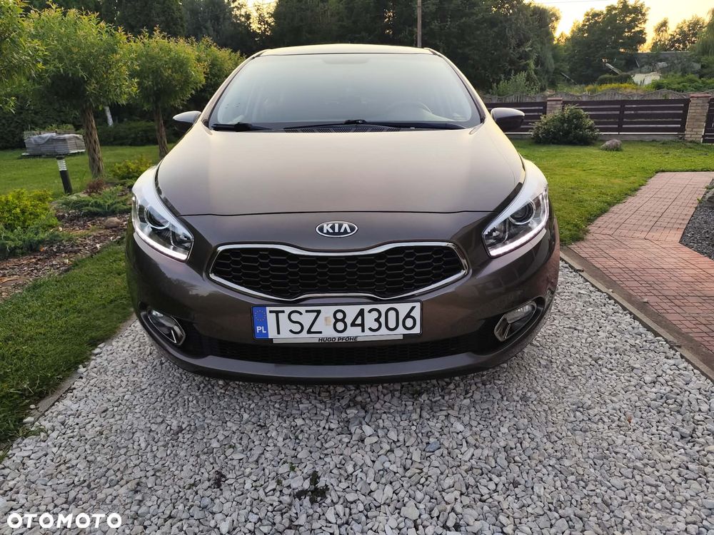 Kia Ceed - 6