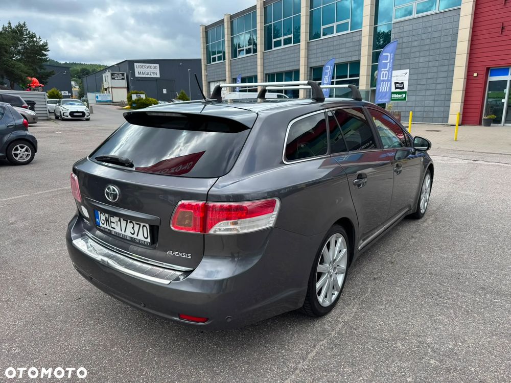 Toyota Avensis 2.2 D-CAT Prestige - 4