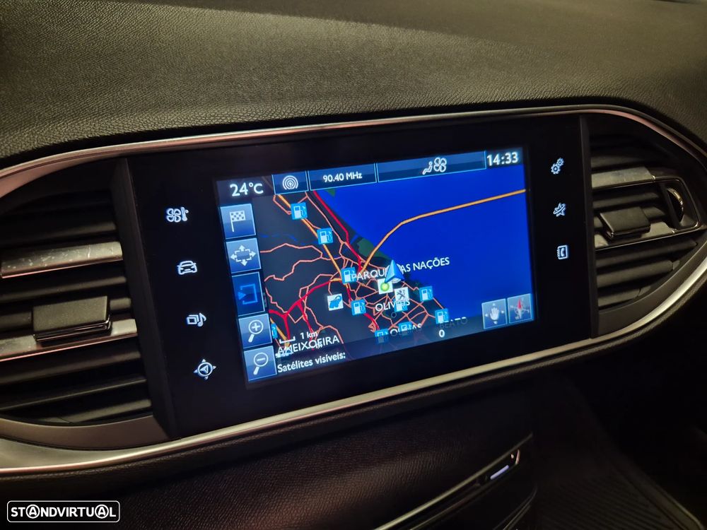 Peugeot 308 SW 1.6 BlueHDi Active J17 - 27