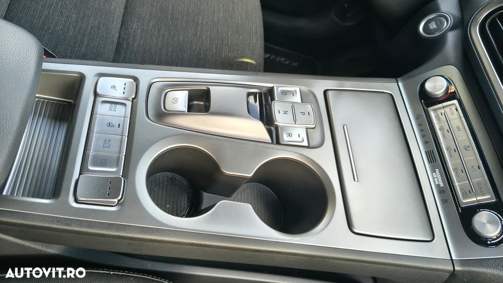 Hyundai KONA EV Trend - 8