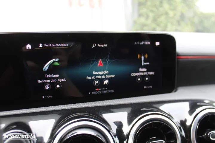 Mercedes-Benz A 180 d AMG Line - 45