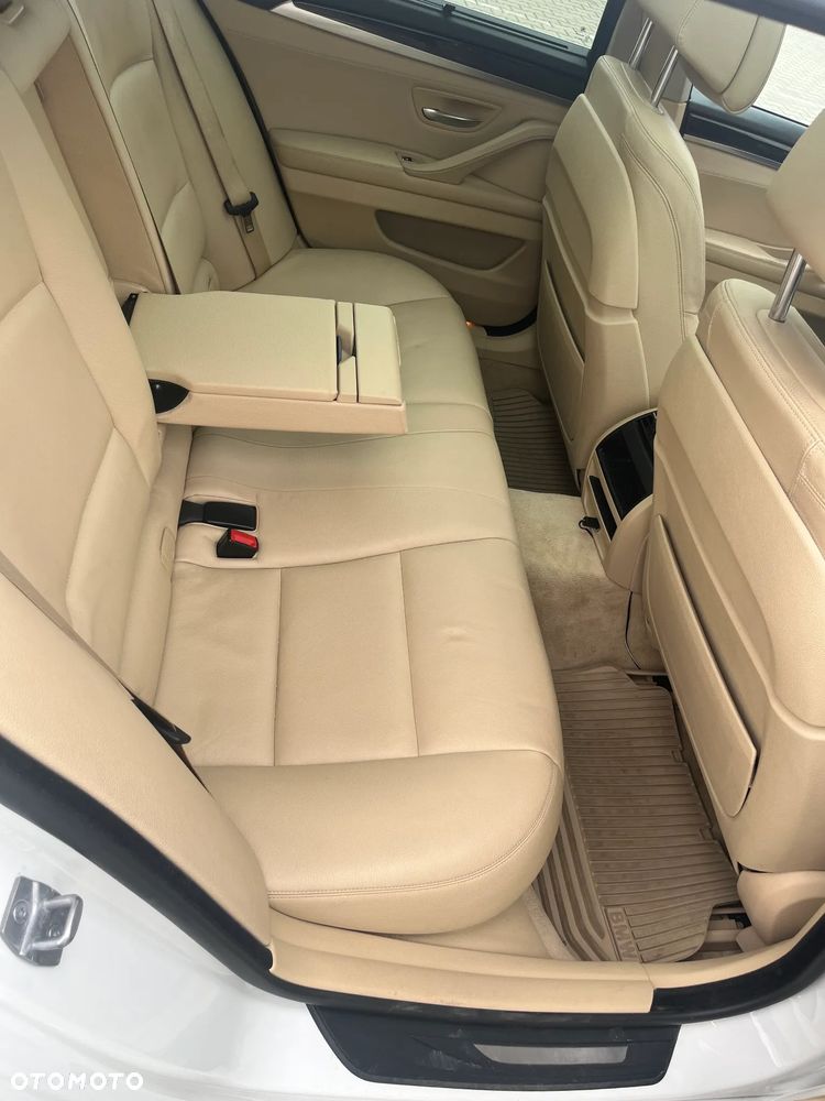 BMW Seria 5 - 15