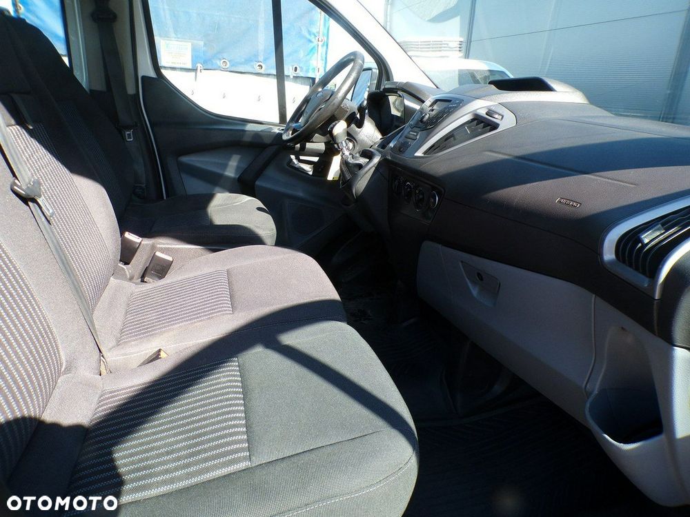 Ford Transit Custom - 6