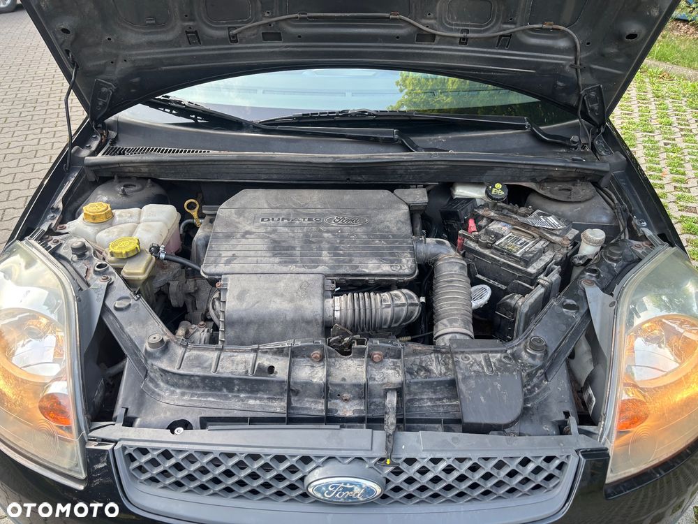 Ford Fiesta - 15