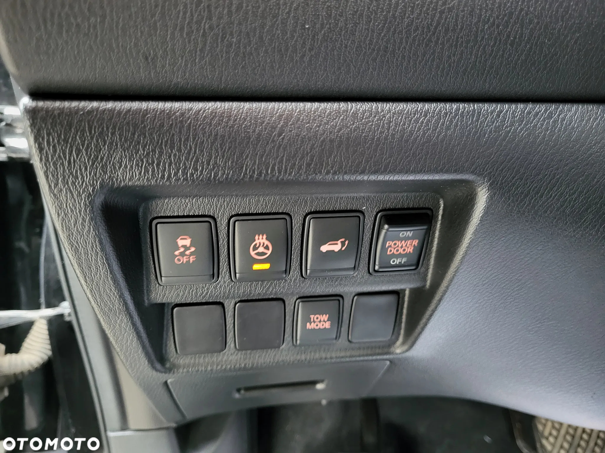 Nissan Pathfinder - 7