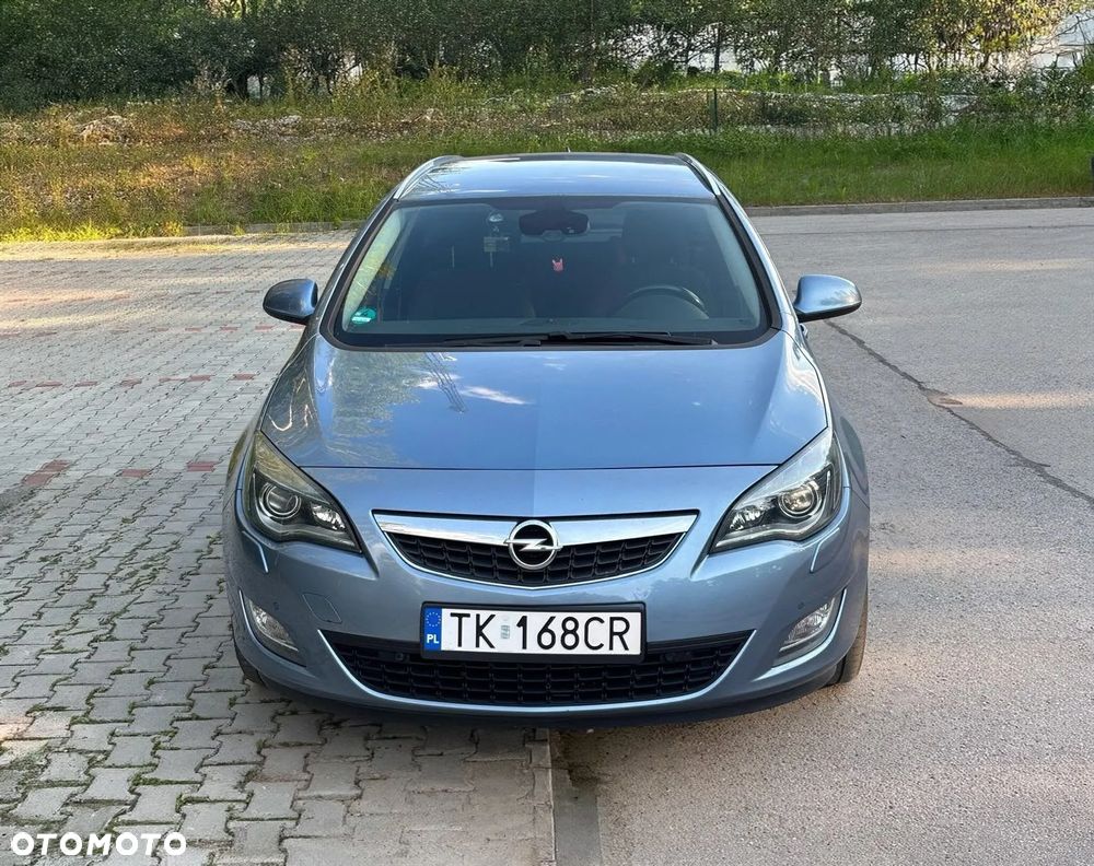 Opel Astra 1.4 Turbo Edition Sport - 1