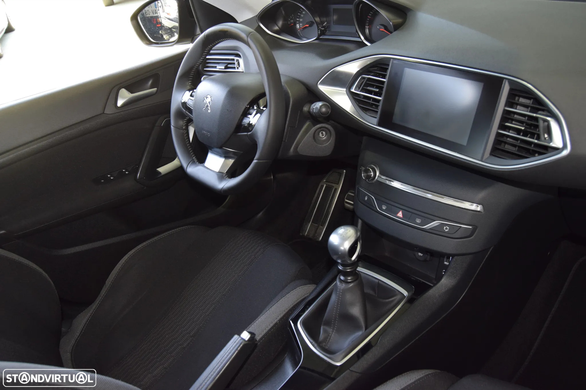 Peugeot 308 SW 1.6 BlueHDi Style - 33