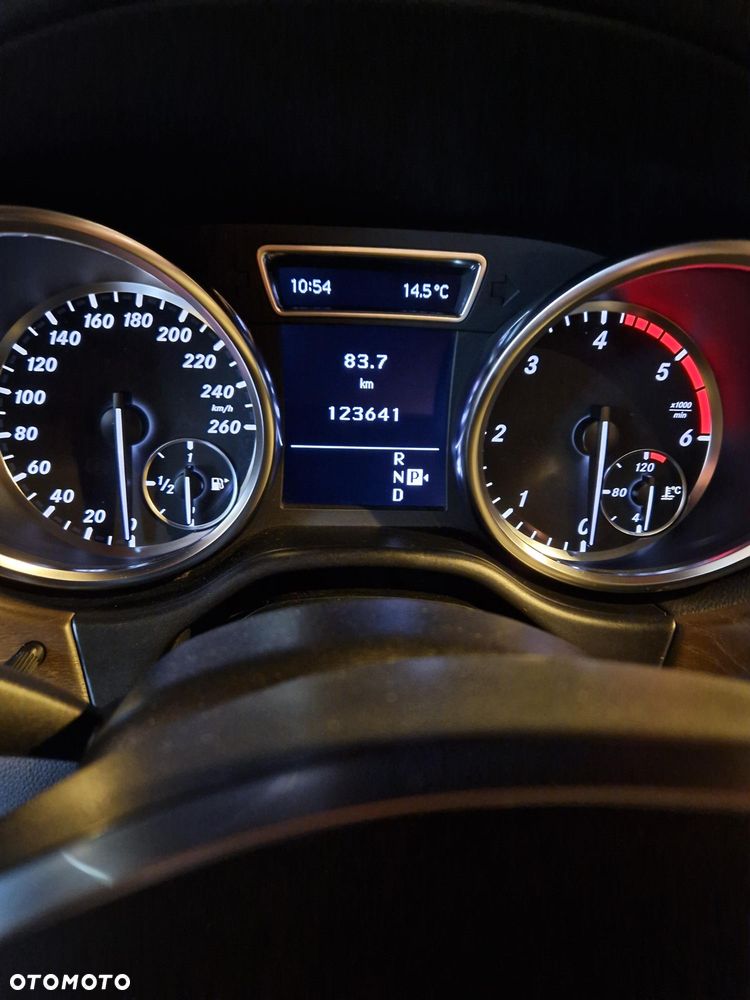 Mercedes-Benz ML - 2