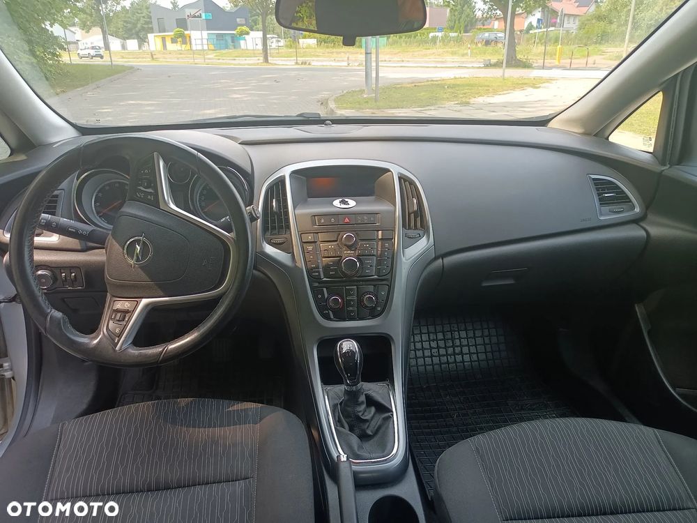 Opel Astra - 6