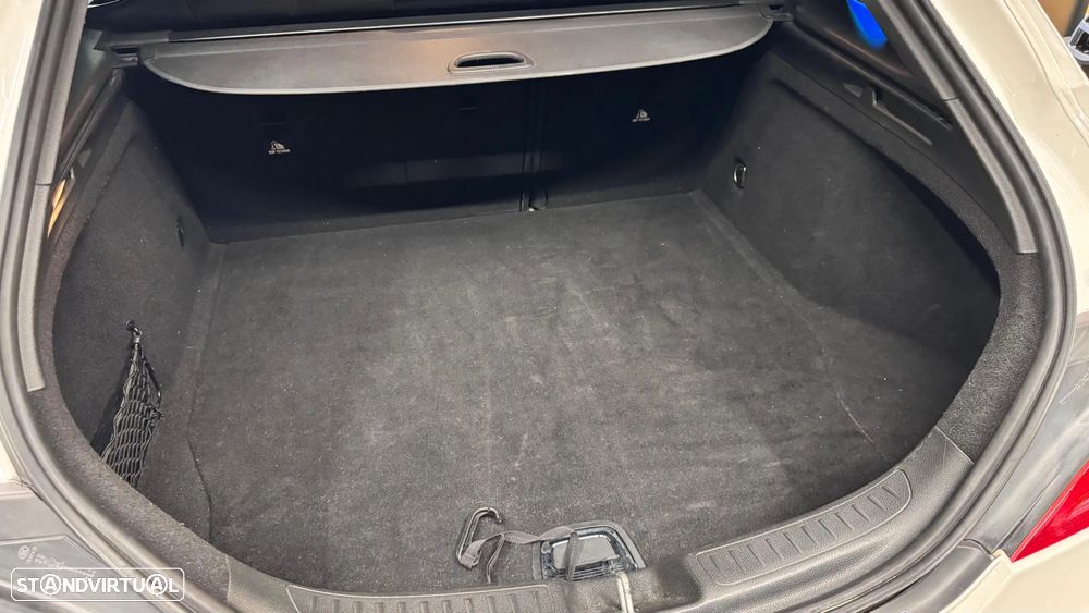 Mercedes-Benz CLA 200 Shooting Brake (CDI) d 7G-DCT AMG Line - 7