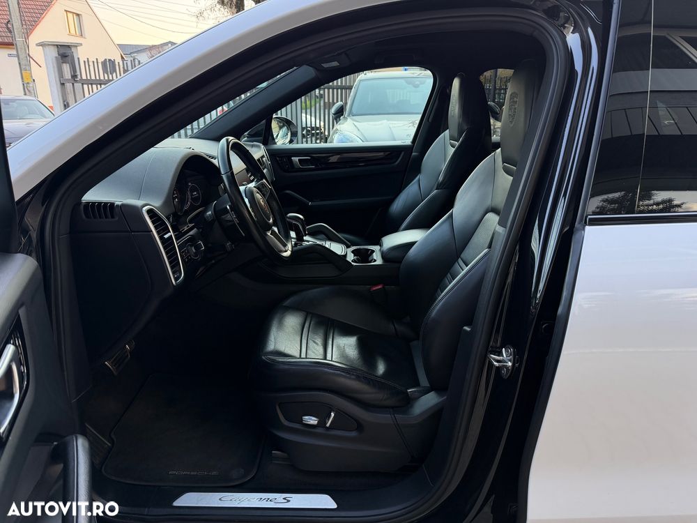 Porsche Cayenne Coupe S Tiptronic S - 11