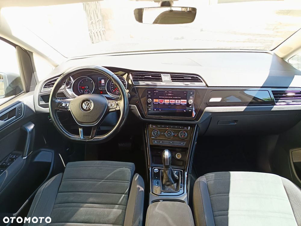 Volkswagen Touran 2.0 TDI BMT Highline DSG - 7