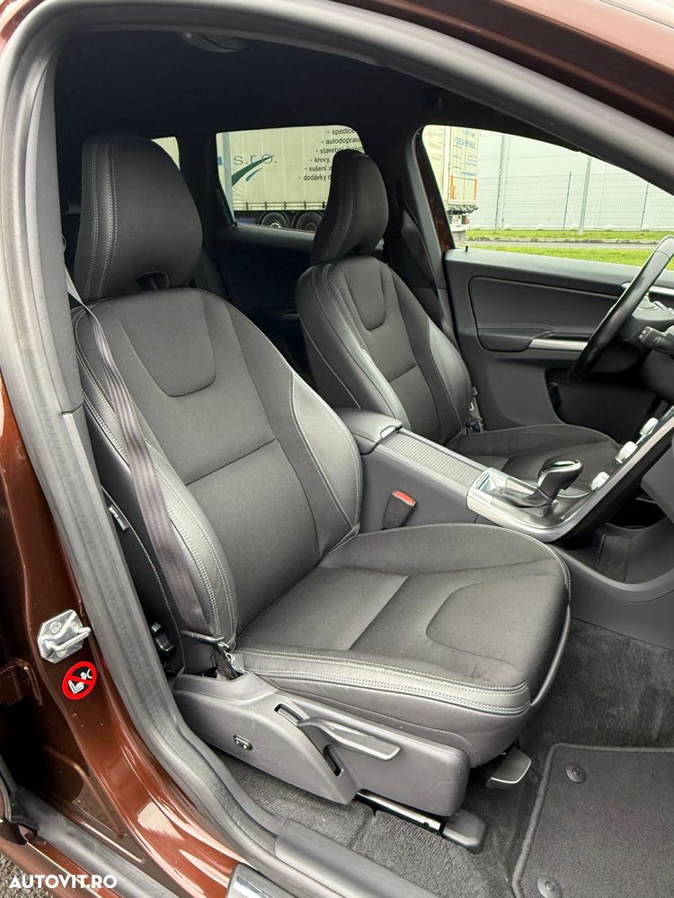 Volvo XC 60 D3 Aut. Summum - 16