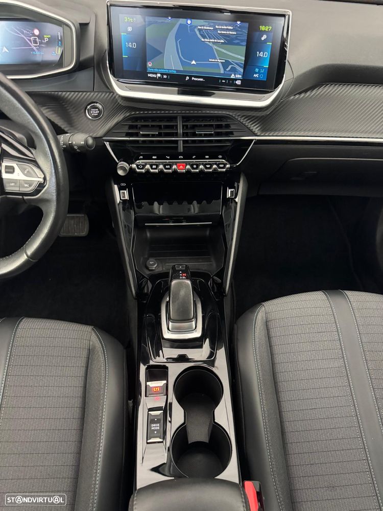 Peugeot e-2008 50 kWh GT Pack - 11