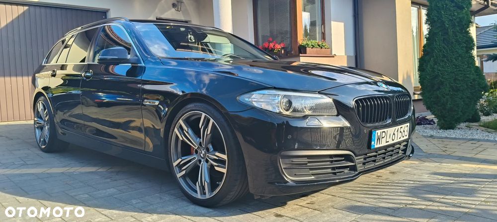 BMW Seria 5 520d xDrive Luxury Line - 2