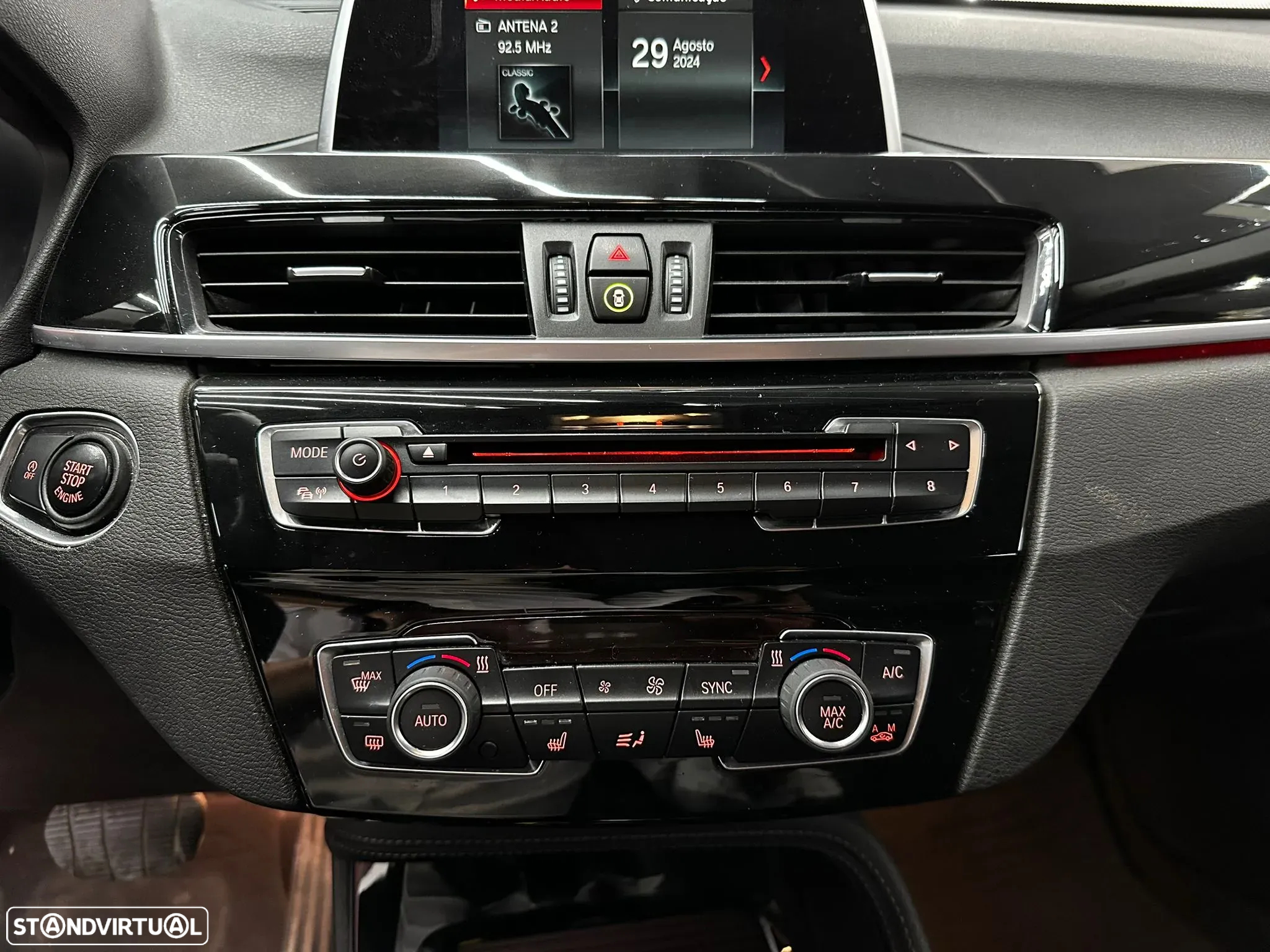 BMW X1 16 d sDrive Auto - 32