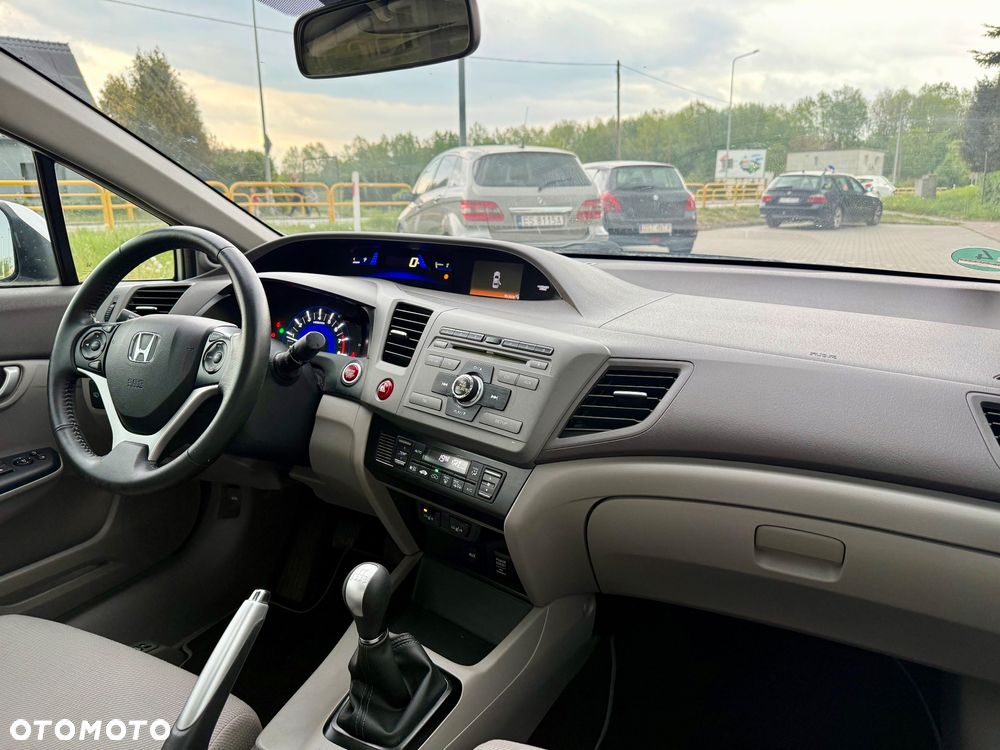 Honda Civic 1.8i-VTEC Executive - 19