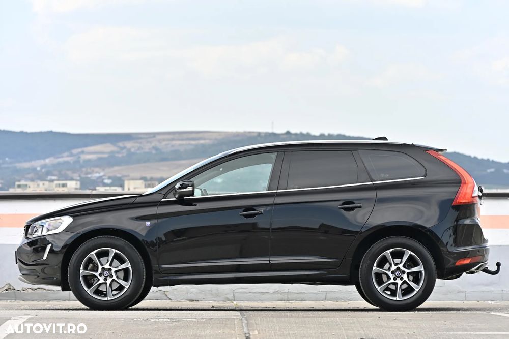Volvo XC 60 D5 AWD Geartronic Ocean Race - 8