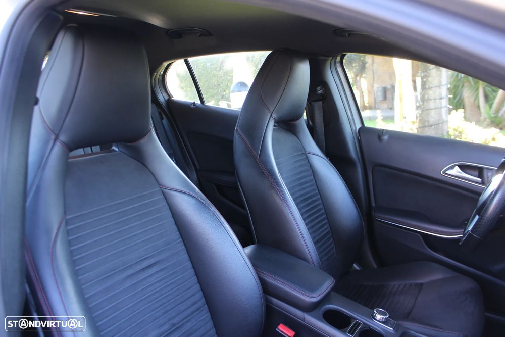Mercedes-Benz GLA 220 CDi AMG Line 4-Matic - 23