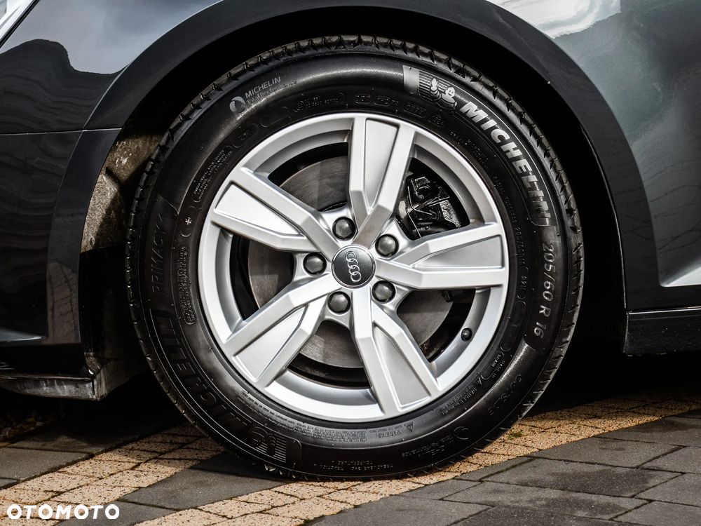Audi A4 Avant 2.0 TDI DPF Ambition - 29