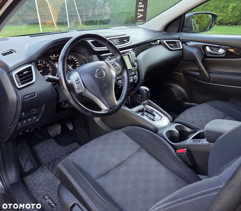 Nissan Qashqai 1.2 DIG-T Xtronic N-Connecta - 22