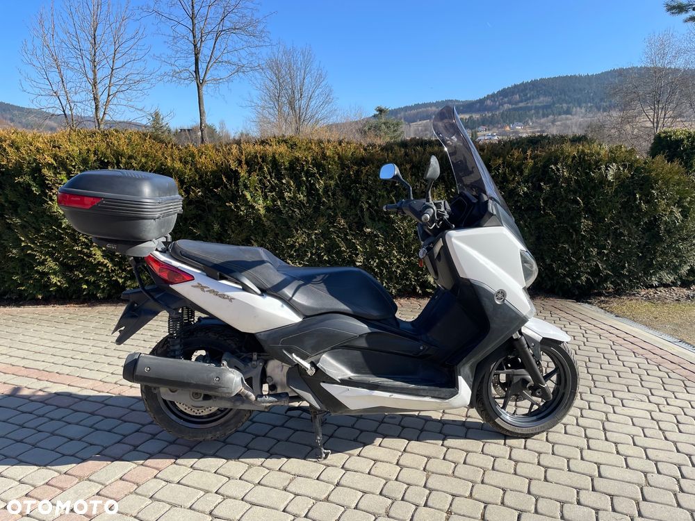 Yamaha X-max - 5