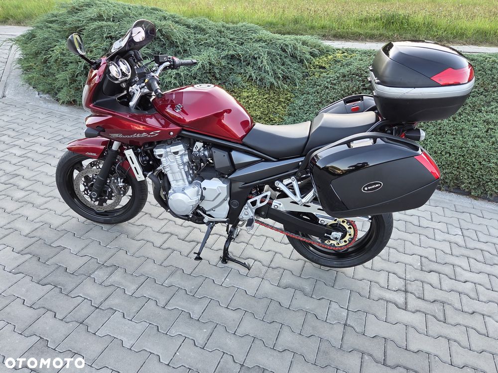 Suzuki Bandit - 27