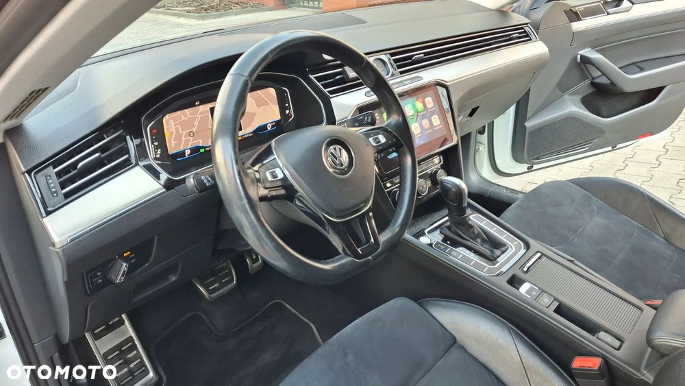 Volkswagen Arteon 2.0 TDI SCR Elegance DSG - 31