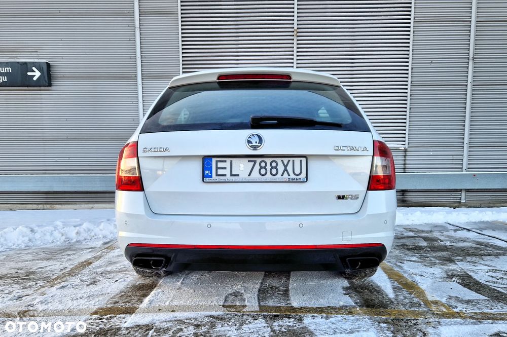 Skoda Octavia 2.0 TSI RS 230 - 18