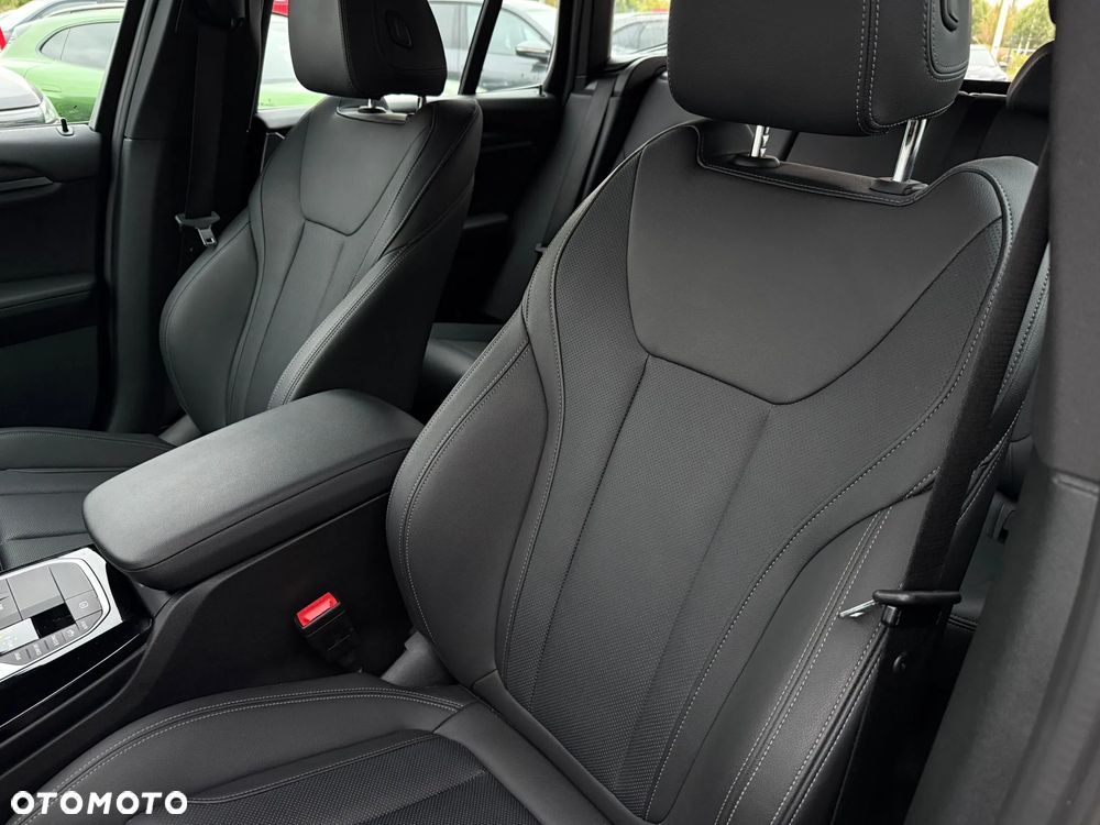 BMW X3 - 12