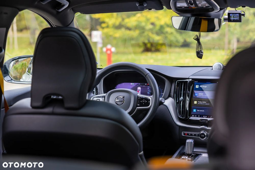 Volvo XC 60 T8 Plug-In Hybrid AWD Polestar Engineered - 24