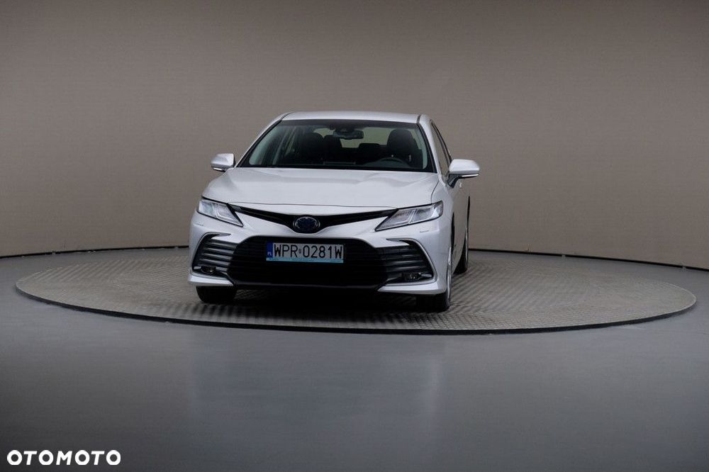 Toyota Camry 2.5 Hybrid Comfort CVT - 3