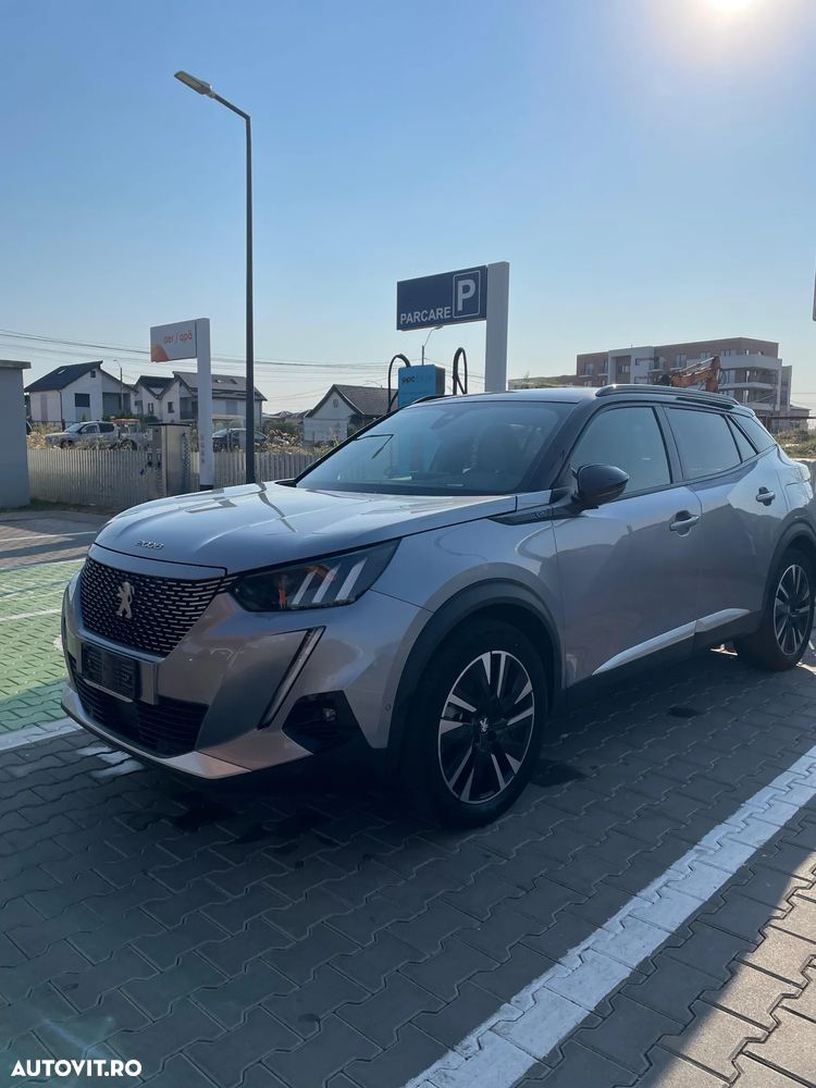 Peugeot 2008 50 kWh GT - 11